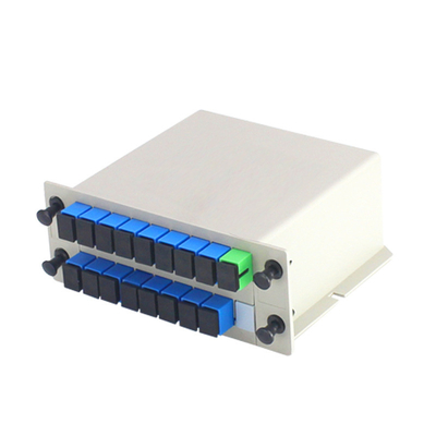 El casete encajonado del ABS del divisor del PLC de la fibra óptica del SC APC UPC del divisor de FTTH 1x16 LGX enchufa el tipo solo modo del divisor